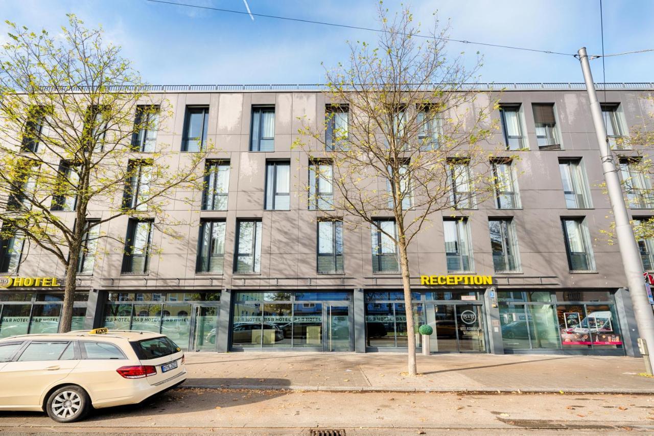 B&B Hotel Muenchen-Moosach Exteriör bild